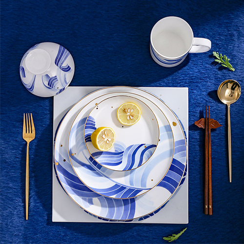 <b>芭蕉听雨酒店餐具摆台榴莲视频下载污</b>